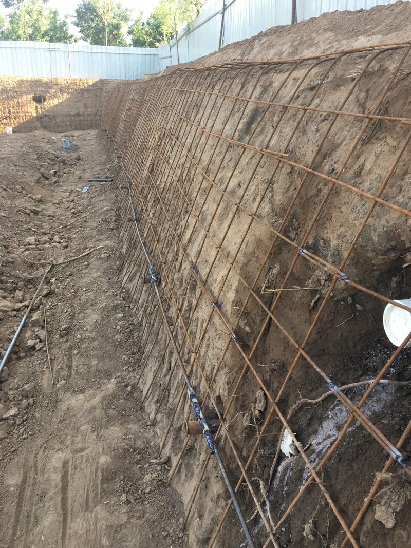 唐山路南区边坡加固